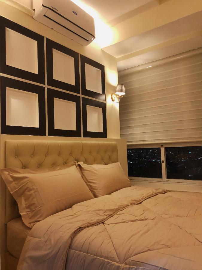 Hotel Ambiance, Spacious 2-Bedroom Condo In Qc Manila Zewnętrze zdjęcie